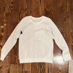 Lululemon breeze by long sleeve shirt